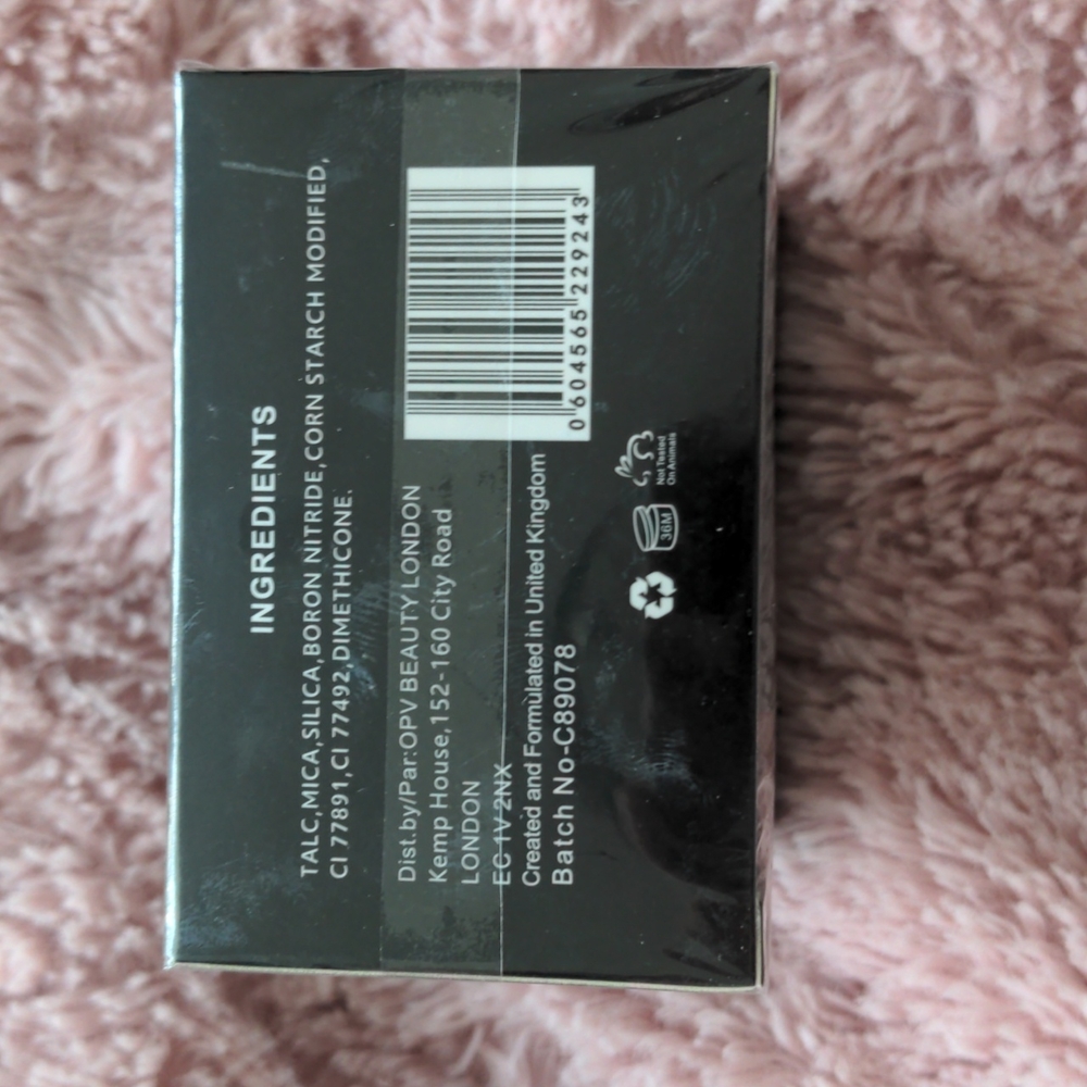 NIB OPV Beauty London Setting Powder - Translucent - Picture 4 of 4